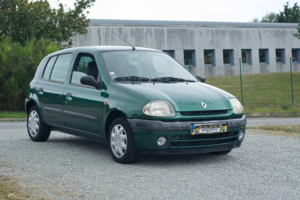 Renault Clio 1.4L RT 75CH / 3990€