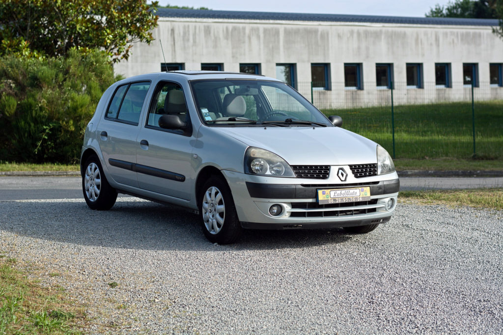 Renault Clio 1.2L Expression 75CH / 4490€