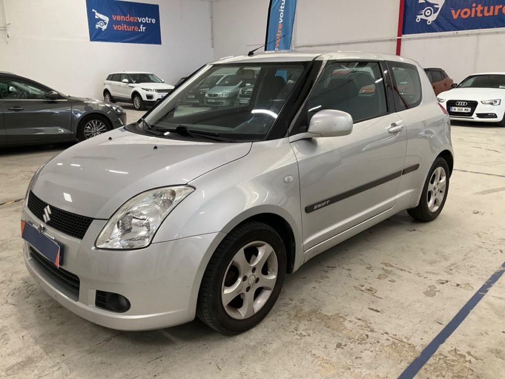 Suzuki Swift 1.3 GLX 3 portes 92CH / 4490€