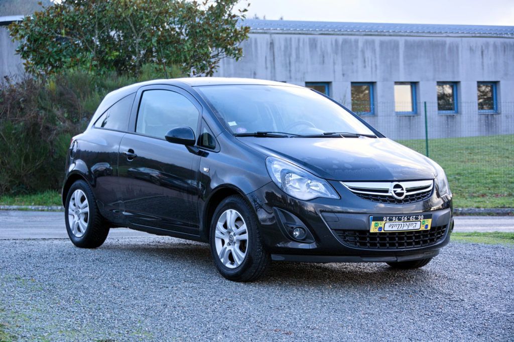 Opel Corsa 1.0L Graphite 65CH / 5990€