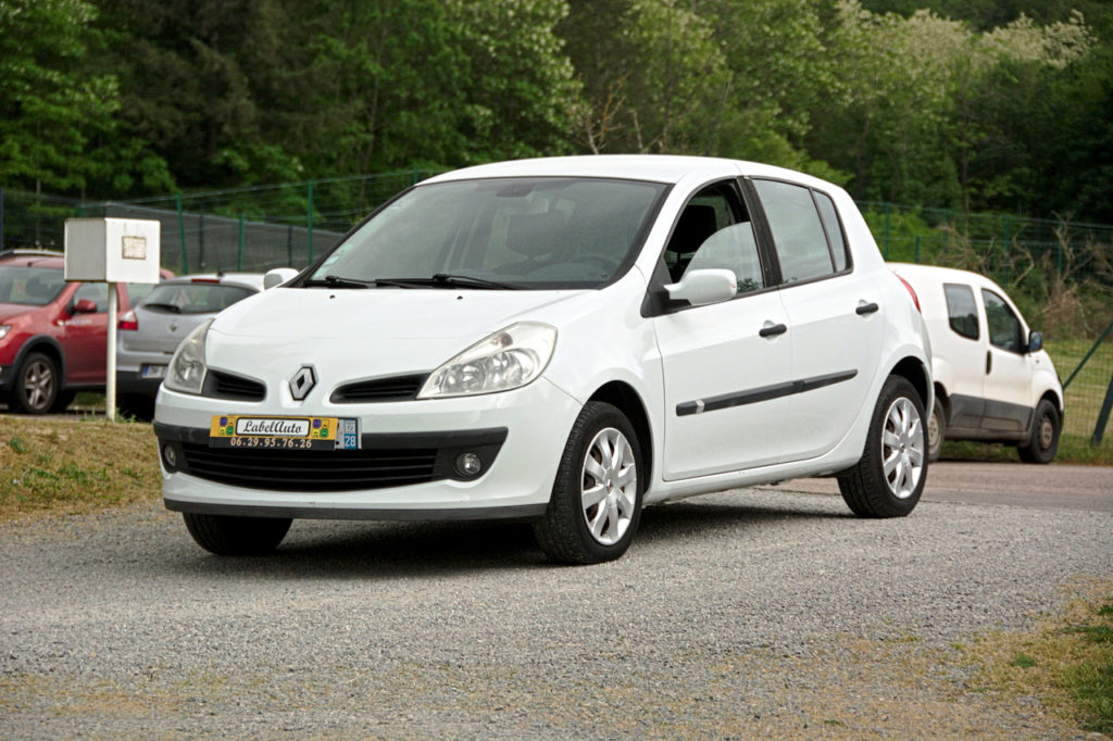Renault Clio 1.6L Dynamique Luxus 110CH / 4990€