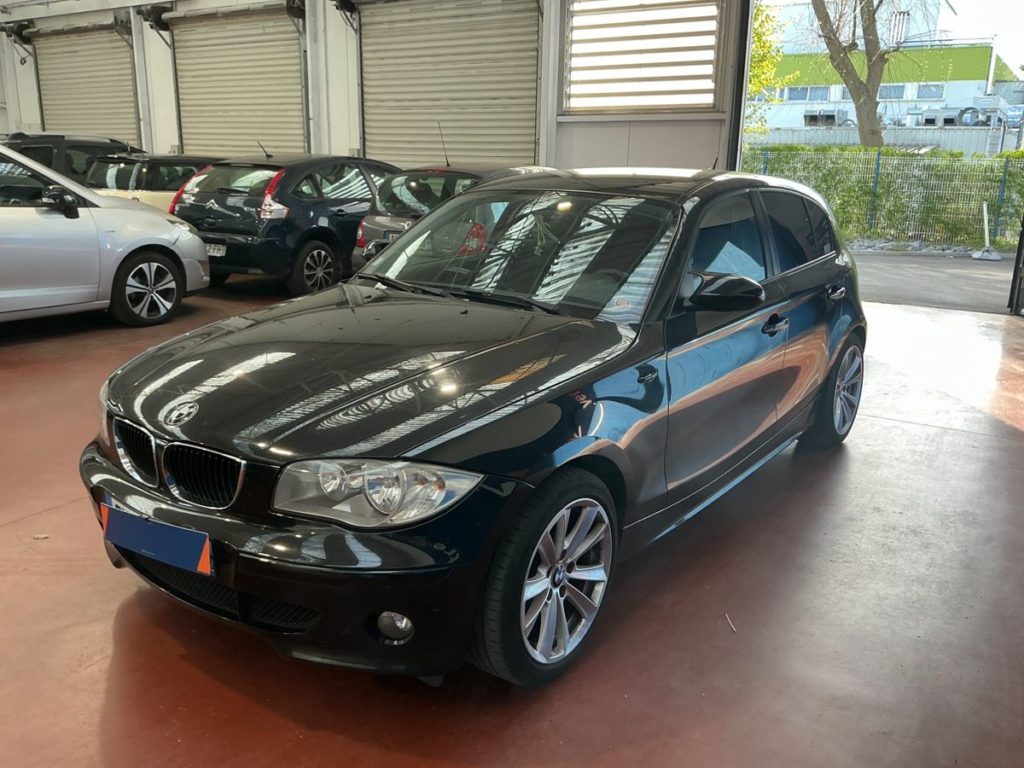 BMW 1er 120i 150CH / 6490€