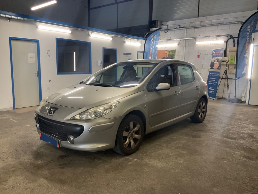 Peugeot 307 1.6L HDi Executive Pack 110CH / 4490€
