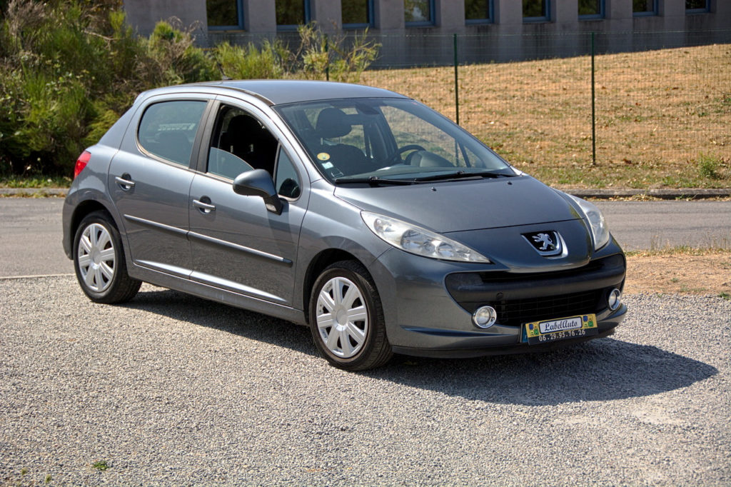 Peugeot 207 1.6L HDi Style 90ch / 5490€