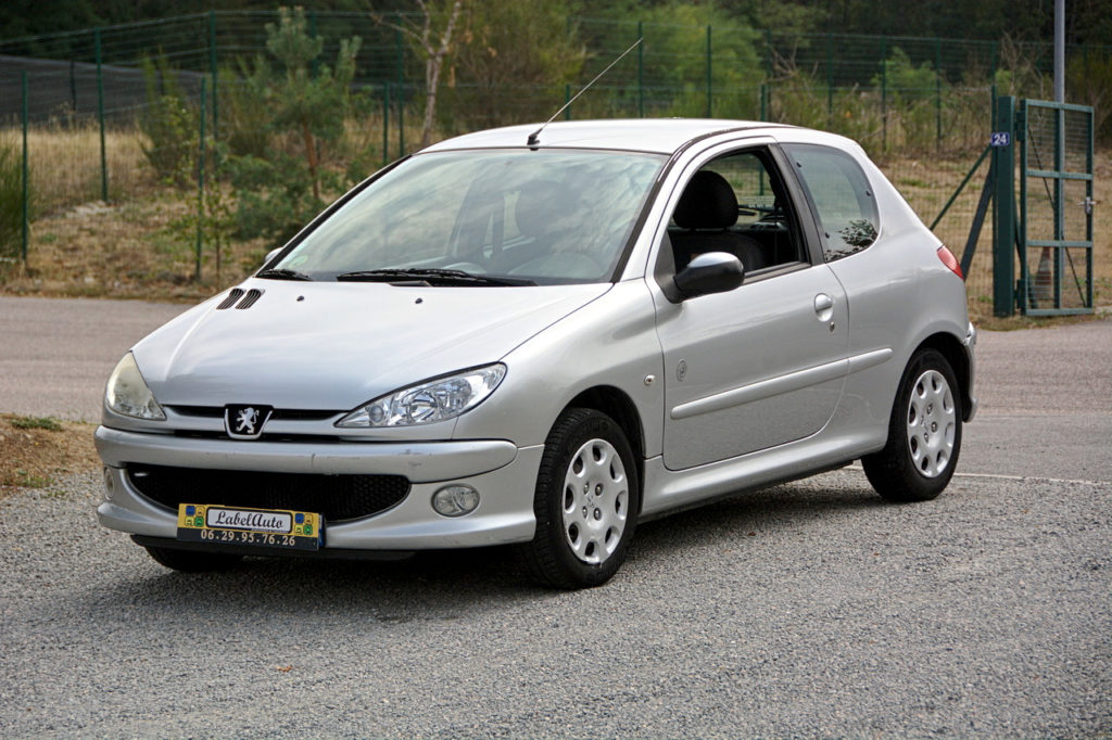 Peugeot 206 1.4L Generation 75CH / 4490€